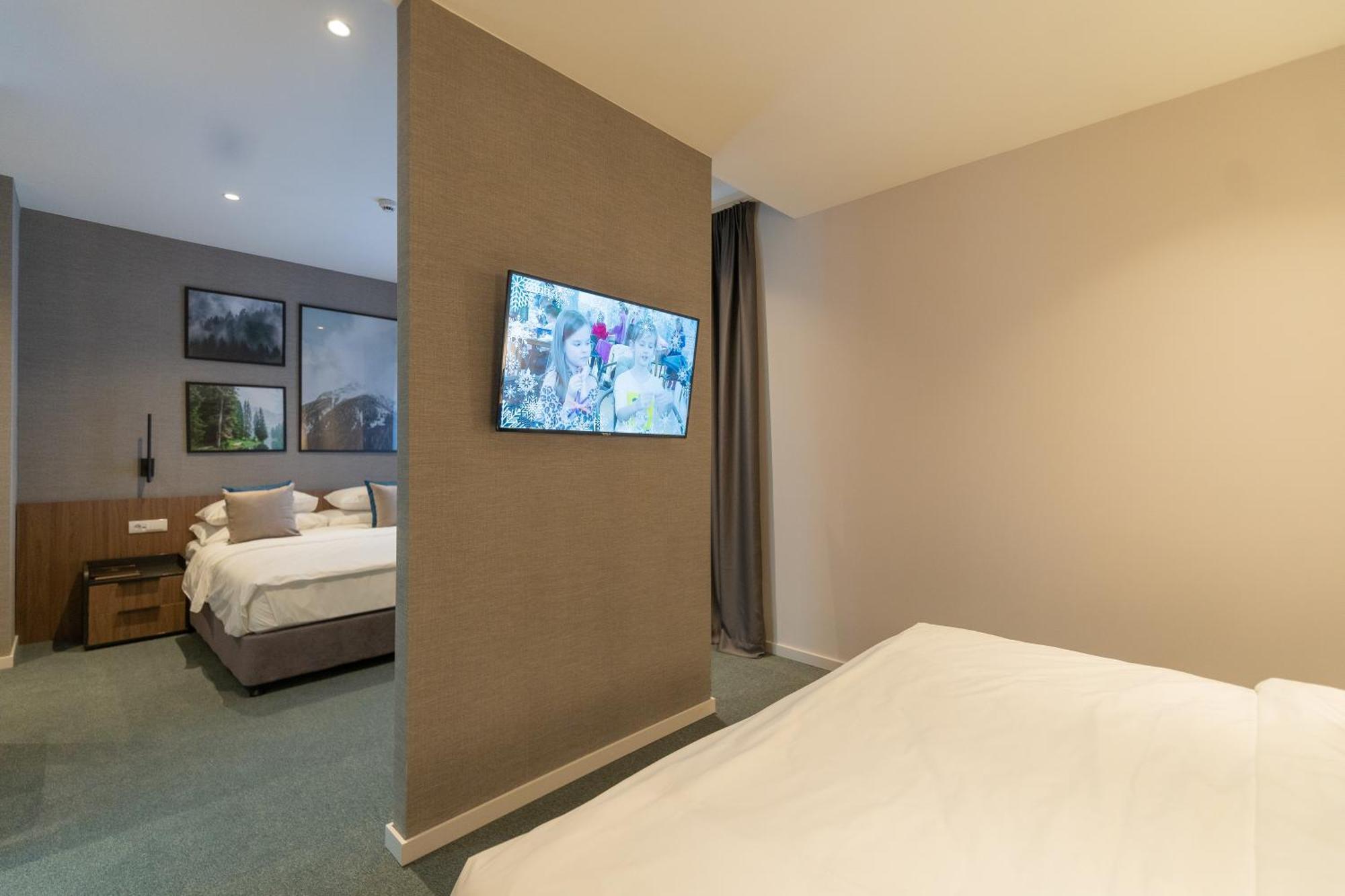 Hotel Rajska Dolina Яхорина Экстерьер фото